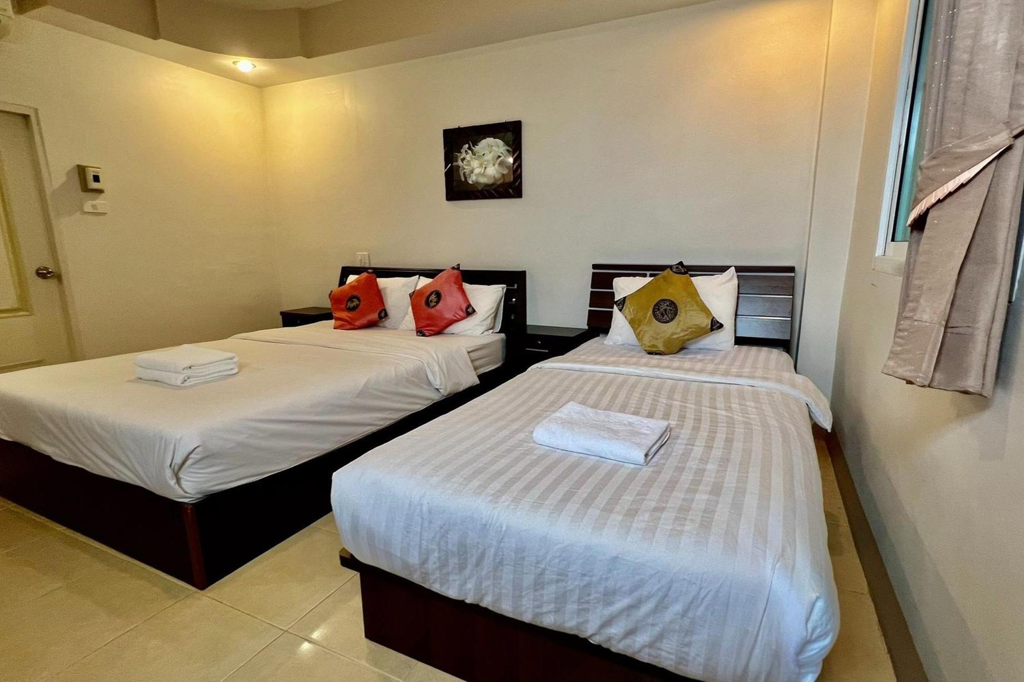 Nan Thara Place Bagian luar foto