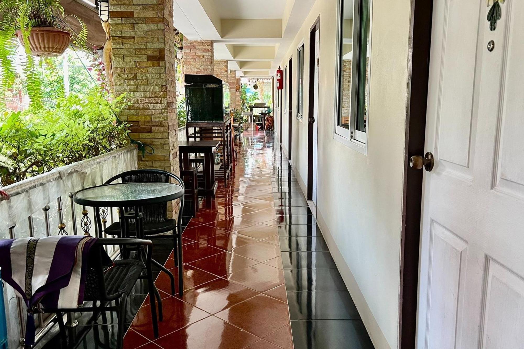 Nan Thara Place Bagian luar foto