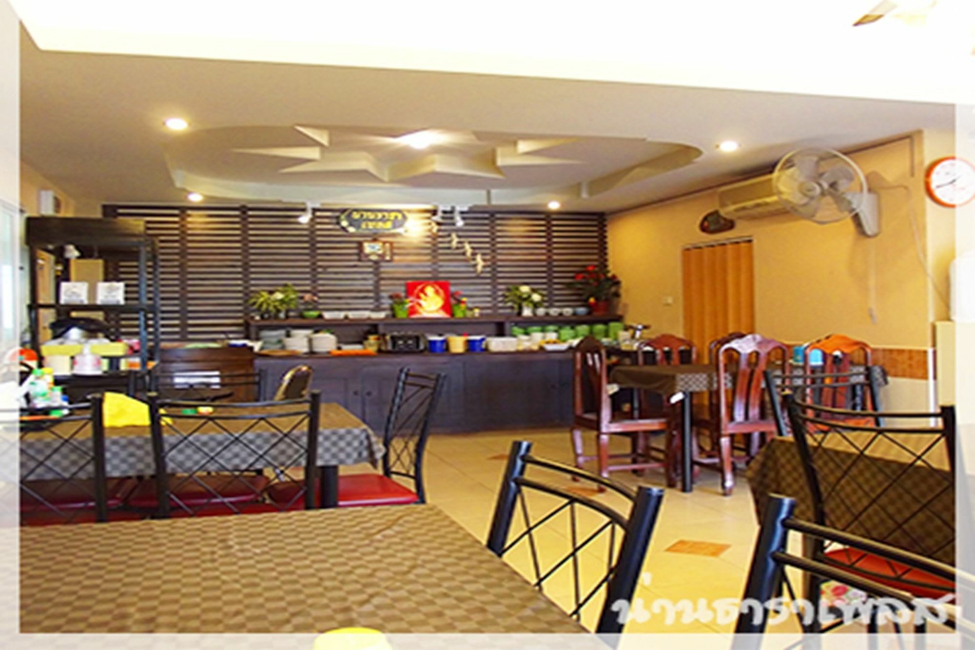 Nan Thara Place Bagian luar foto