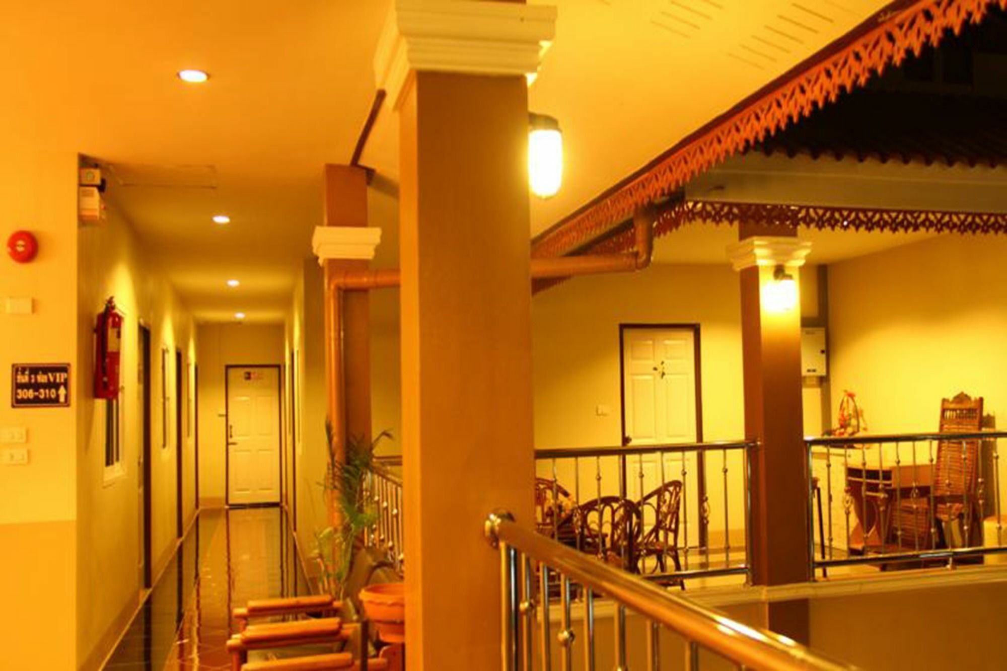 Nan Thara Place Bagian luar foto